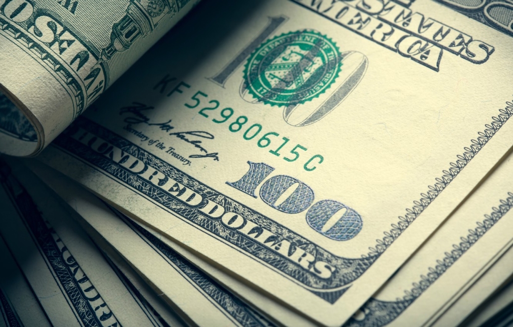 بورس خارجی دلار — هر آنچه باید بدانید