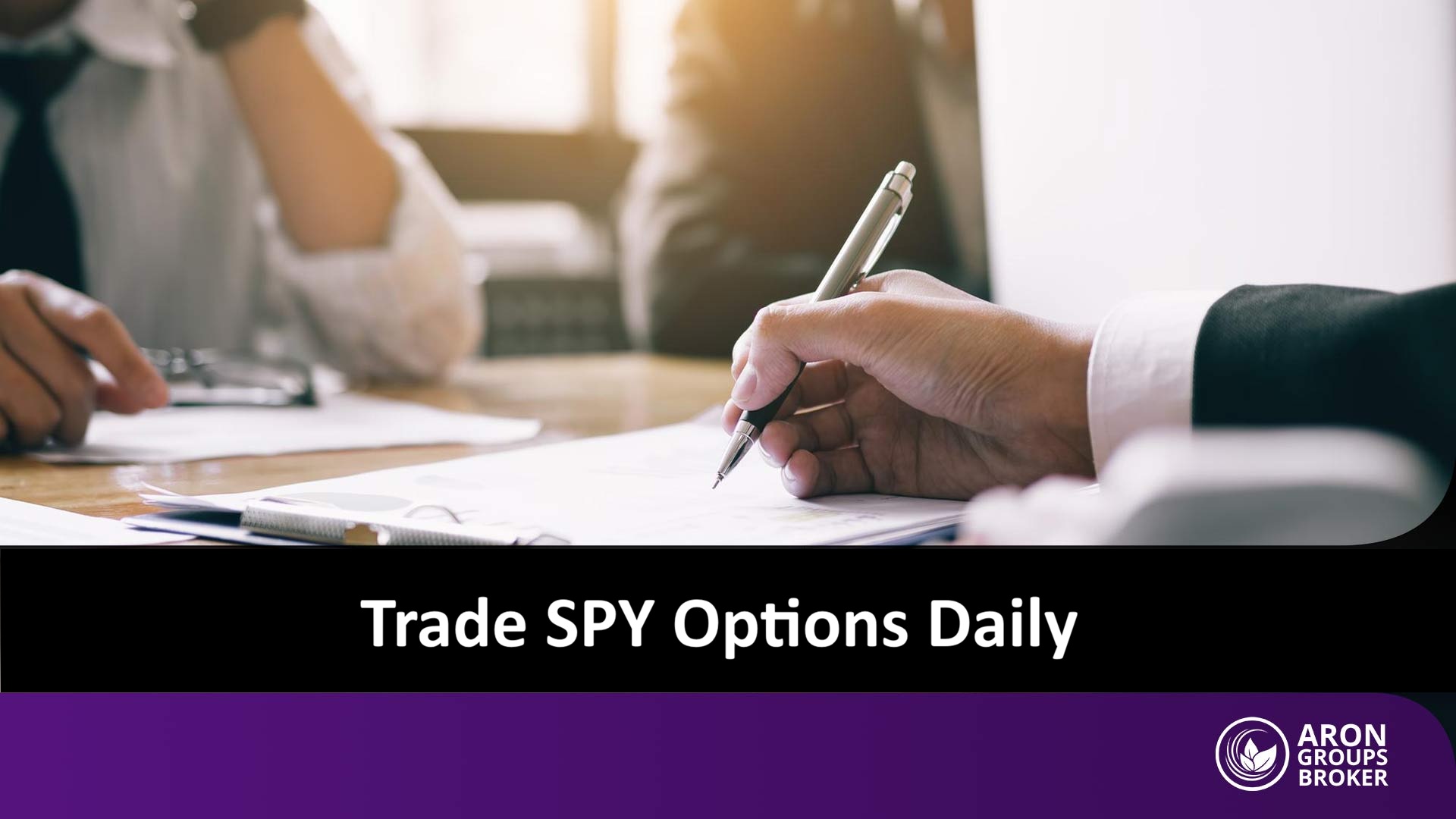 trade spy options